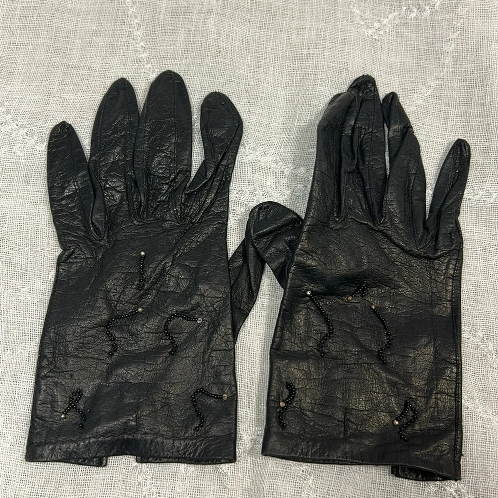 Vintage Regency for Alexander’s made in Italy leather gloves with beaded details
